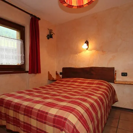 Residence Trompe-L'oeil Champoluc Chambre photo