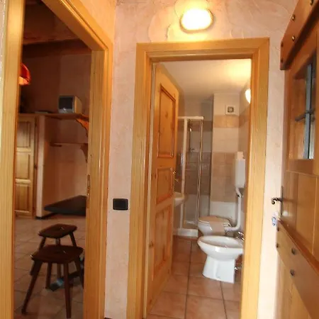 Residence Trompe-L'oeil Champoluc Extérieur photo